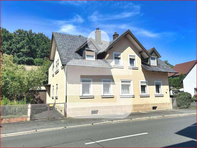 Haus zum Kaufen in Kulmbach 185.000 € 163 m²