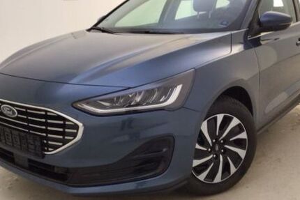 Ford Focus 5.744 km 23.380 € Leipzig 04179