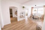 FRISCH RENOVIERT UND GROßZÜGIG - Etagenwohnung Königsbrunn | Angebot:26488224