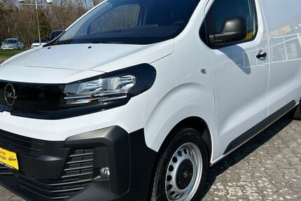 Opel Vivaro 34.046 km 24.990 &euro; Großenhain 01558