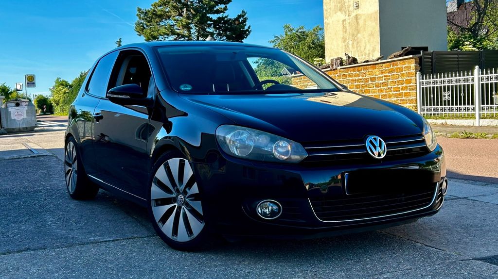 VW Golf 154.370 km 7.000 &euro; Naumburg 06618