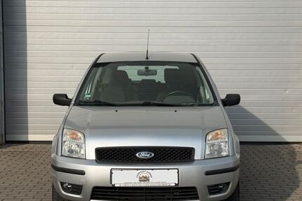 Ford Fusion 121.400 km 3.999 &euro; Düren 52349