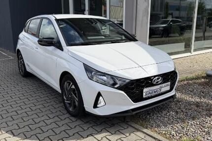 Hyundai i20 15.000 km 16.890 &euro; Mannheim 68219