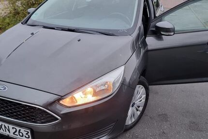 Ford Focus 181.000 km 4.200 &euro; Schwendi 88477