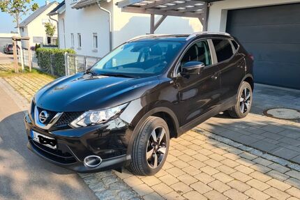 Nissan Qashqai 34.500 km 15.555 &euro; Ulm 89077