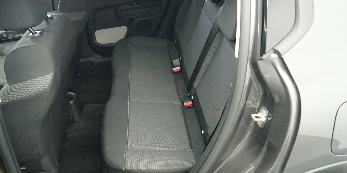 Citroen C3 Max PureTech 110 EAT6 CarPlay FULL LED 34.696 km 14.900 &euro; Lich 35423