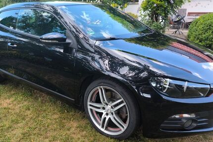 VW Scirocco 129.000 km 7.940 &euro; Neunburg vorm Wald 92431