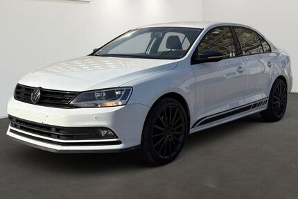 VW Jetta 147.000 km 7.400 &euro; Velten 16727