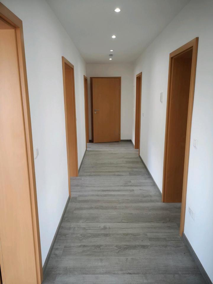 Helle 4 Zimmer Wohnung In Burladingen