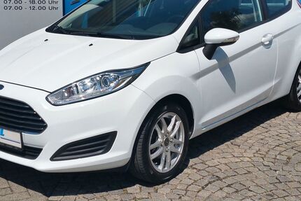 Ford Fiesta 81.000 km 7.890 &euro; Überlingen 88662