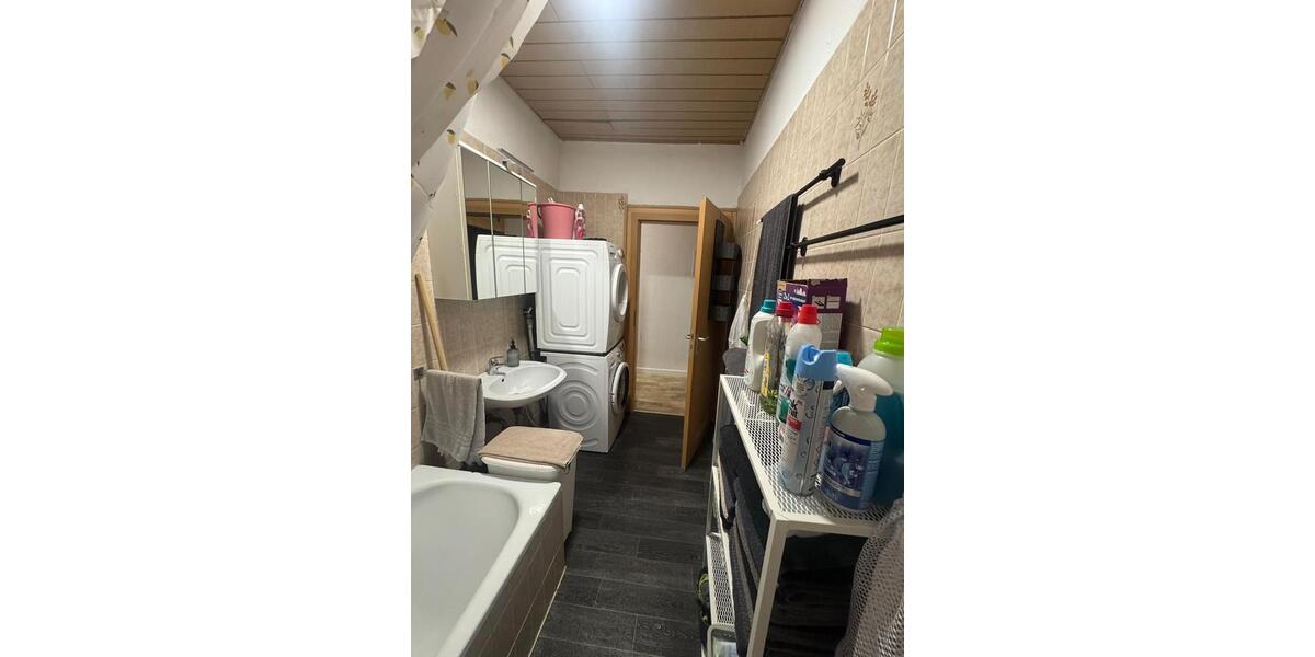 Etagenwohnung Sulzbach (Saar) - 3 Zimmer, 80 m&sup2;, 650&euro; | Angebot:25571058