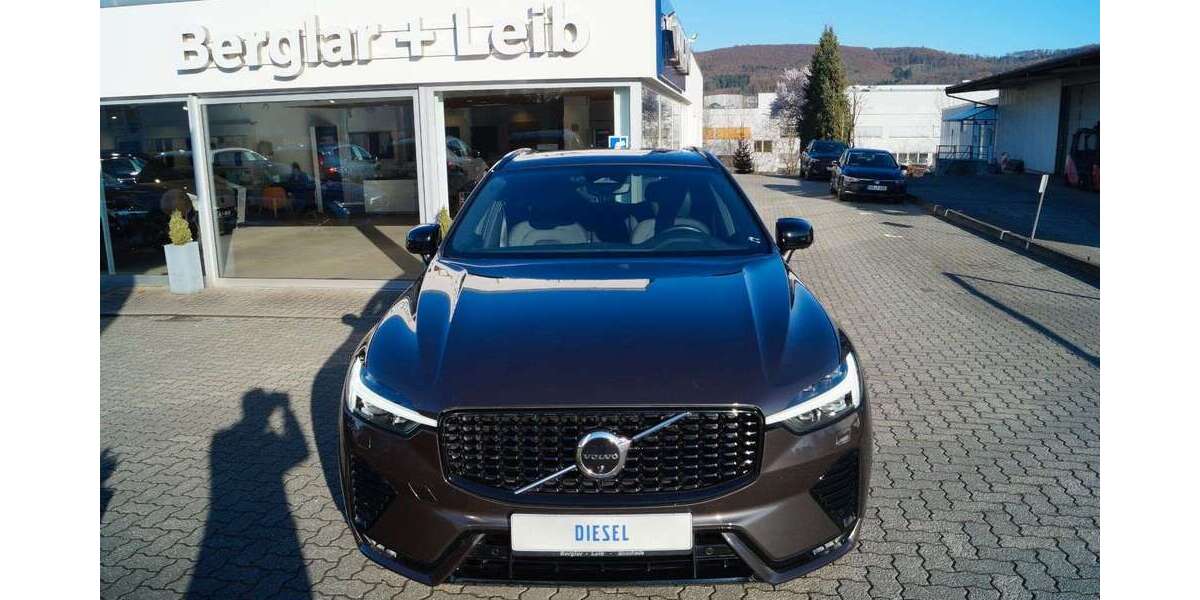 Volvo XC60 56.080 km 41.990 &euro; Meschede 59872