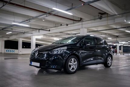 Renault Clio 205.500 km 3.900 &euro; Hamburg 22527