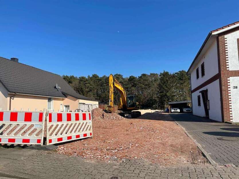 Grundstück zu verkaufen in Klein Nordende 325.000 € 1076 m²