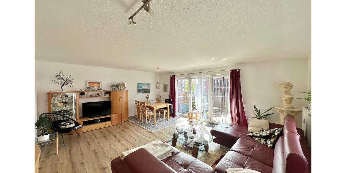 Dachgeschoßwohnung Westerstede - 3 Zimmer, 98 m&sup2;, 960&euro; | Angebot:26599586