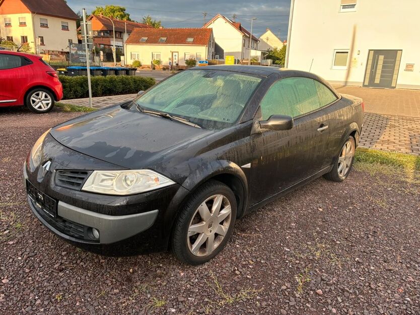 Renault Megane 106.361 km 2.999 € Saarwellingen 66793