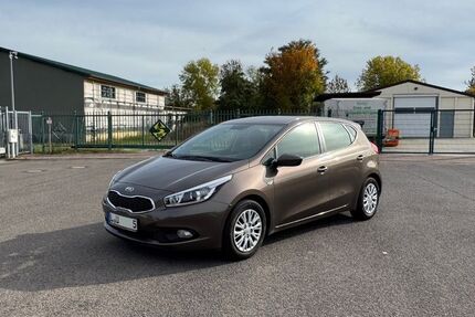 Kia ceed / Ceed 13.521 km 9.299 € Markranstädt 04420