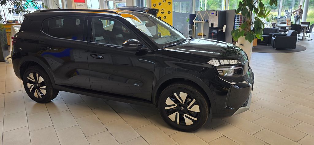 Opel Frontera 2.000 km 25.400 € Waltershausen 99880