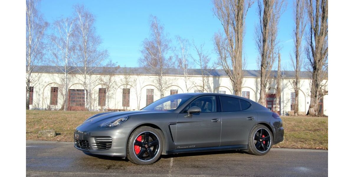 Porsche Panamera 67.050 km 54.000 &euro; Dresden 01099