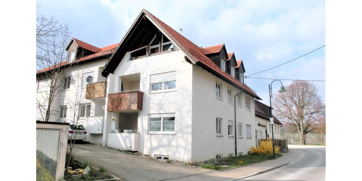 Etagenwohnung Erkenbrechtsweiler - 2 Zimmer, 72 m&sup2;, 870&euro; | Angebot:26403099