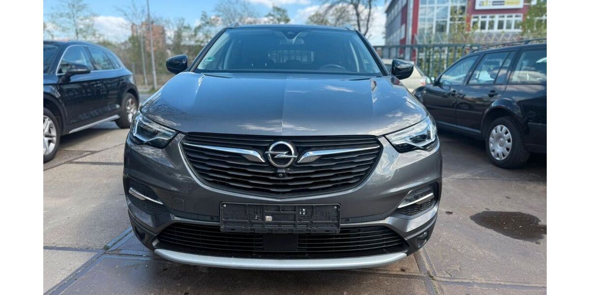 Opel Grandland (X) 160.829 km 12.450 &euro; Berlin 12351