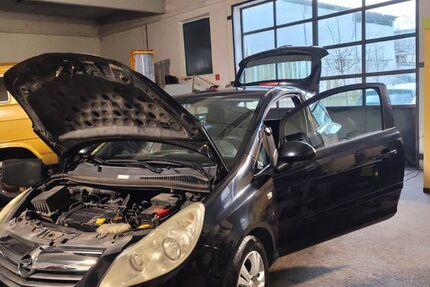 Opel Corsa 228.616 km 1.800 &euro; Geiselhöring 94333