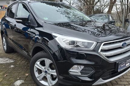 Ford Kuga 106.491 km 12.350 &euro; Bremen 28237