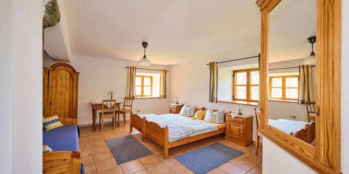 Bauernhaus, Landhaus Landau an der Isar Attenhausen - 2 Zimmer, 2 m&sup2;, 1.749.000&euro; | Angebot:26157405