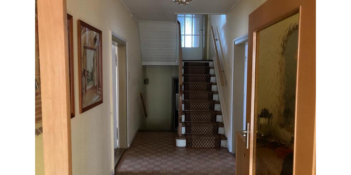 Einfamilienhaus Emmerthal - 13 Zimmer, 290 m&sup2;, 275.000&euro; | Angebot:26416222