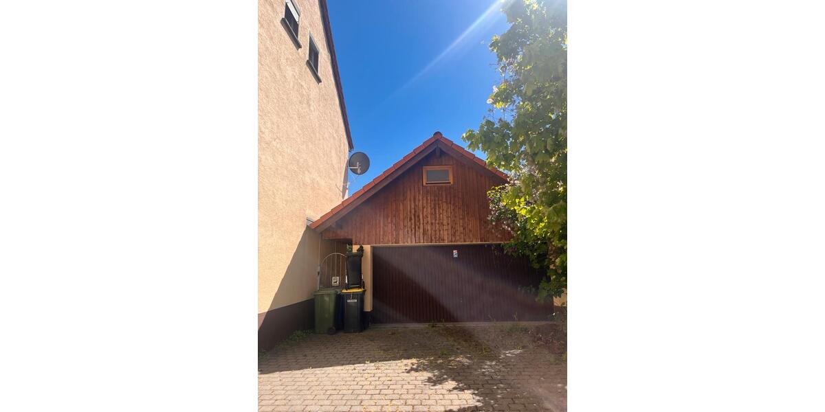 Einfamilienhaus Alzey - 7 Zimmer, 130 m&sup2;, 400.000&euro; | Angebot:26383511