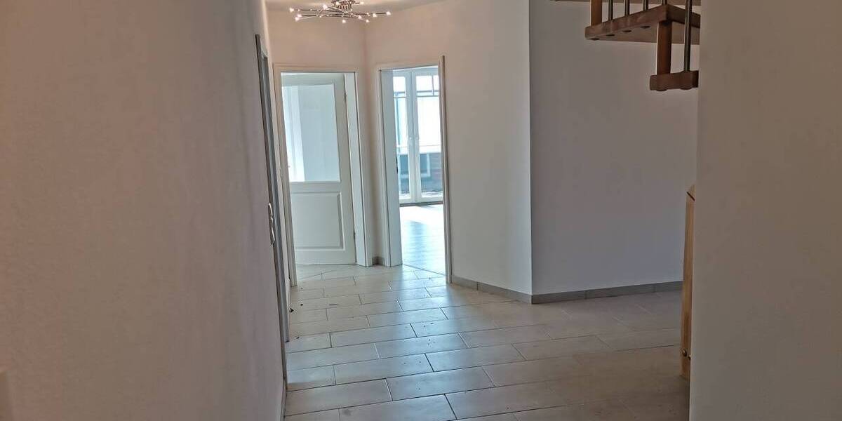 Etagenwohnung Hamburg Neuenfelde - 3 Zimmer, 99 m&sup2;, 1.040&euro; | Angebot:26473110
