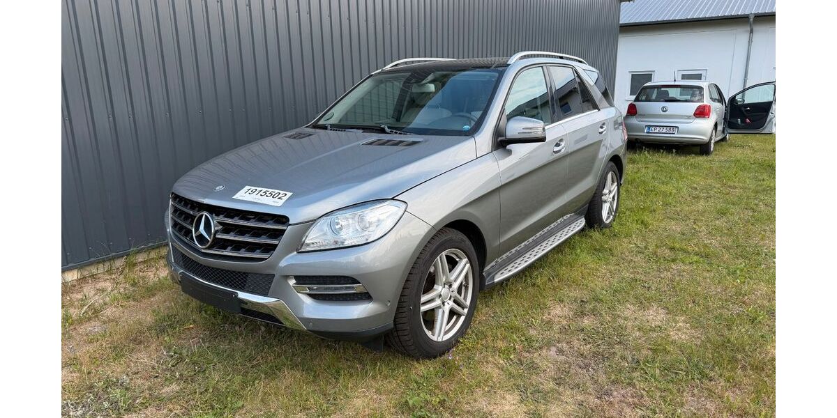 Mercedes-Benz ML 350 238.000 km 11.990 &euro; Wallsbühl 24980