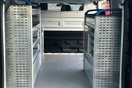 Opel Vivaro 109.835 km 12.990 &euro; München 81825