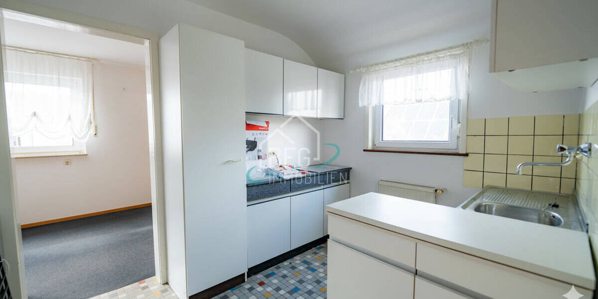 Mehrfamilienhaus, Wohnhaus Crailsheim Roßfeld - 8 Zimmer, 131 m&sup2;, 349.000&euro; | Angebot:26242334
