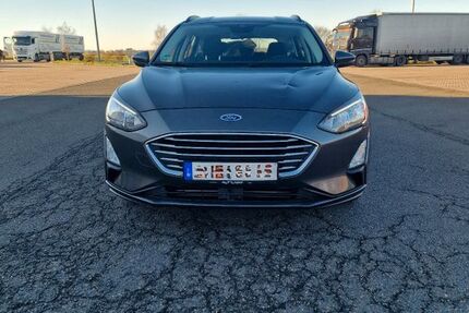 Ford Focus 68.379 km 12.250 &euro; Chemnitz 09111