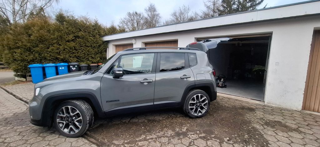 Jeep Renegade 62.500 km 19.800 &euro; Winsen (Luhe ) 21423