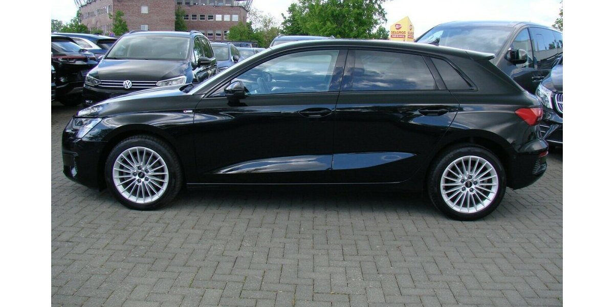 Audi A3 40TDi Advanced Quattro ACC LED Navi 48.263 km 28.480 &euro; Falkensee 14612