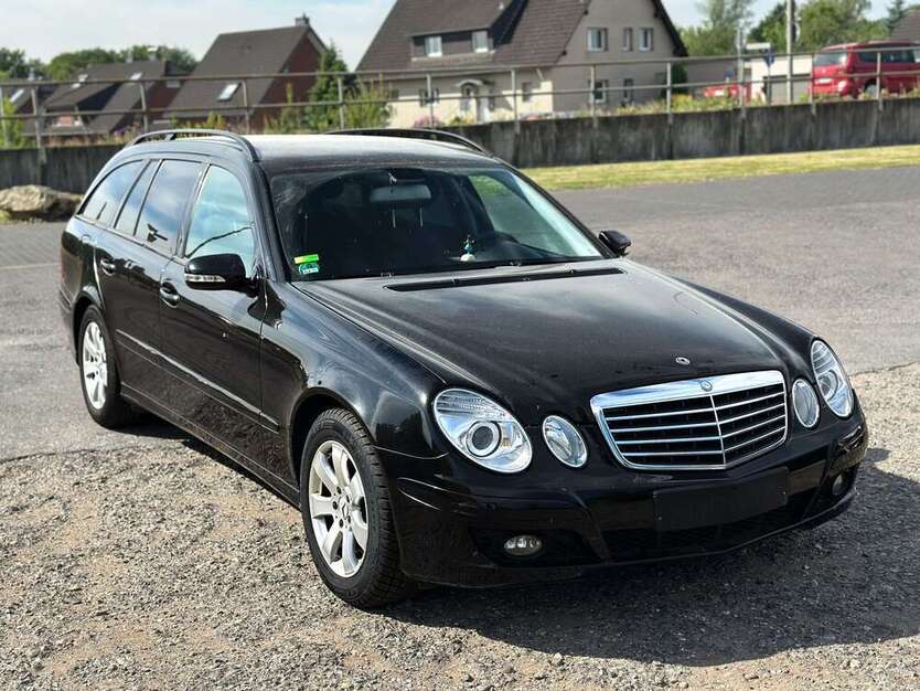 E 200