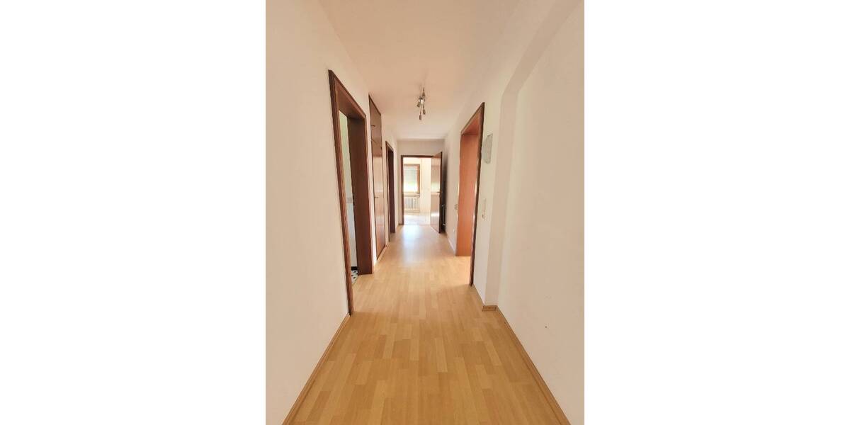 Mehrfamilienhaus, Wohnhaus Baden Baden Balg - 7 Zimmer, 185 m&sup2;, 479.000&euro; | Angebot:26683549
