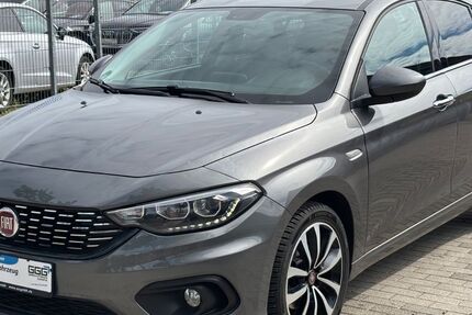 Fiat Tipo 49.000 km 11.990 &euro; Schleswig 24837