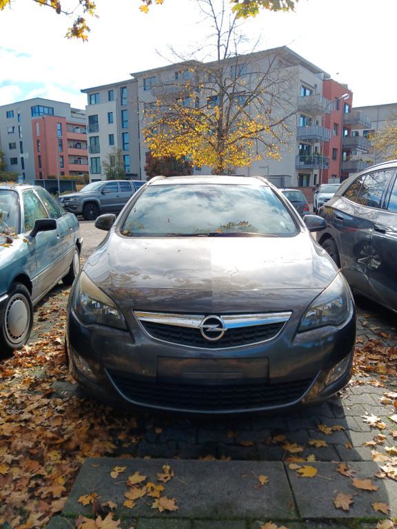 Opel Astra 344.000 km 2.500 € Hanau 63457