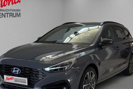 Hyundai i30 42.271 km 21.870 &euro; Laatzen 30880