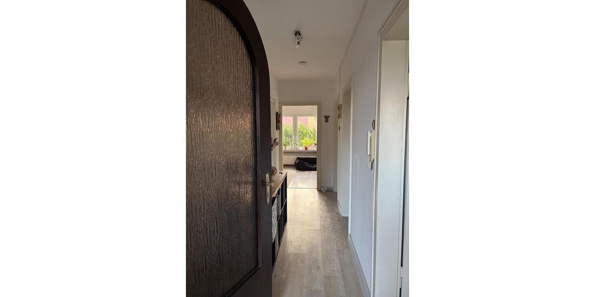 Dachgeschoßwohnung Hasbergen - 3 Zimmer, 65 m&sup2;, 850&euro; | Angebot:25895360