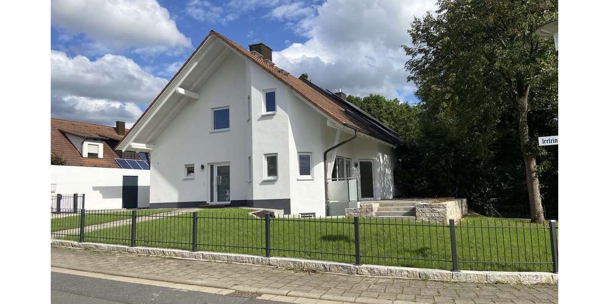 Haus zum Mieten in Forchheim 1.950 € 140 m² 5 zimmer