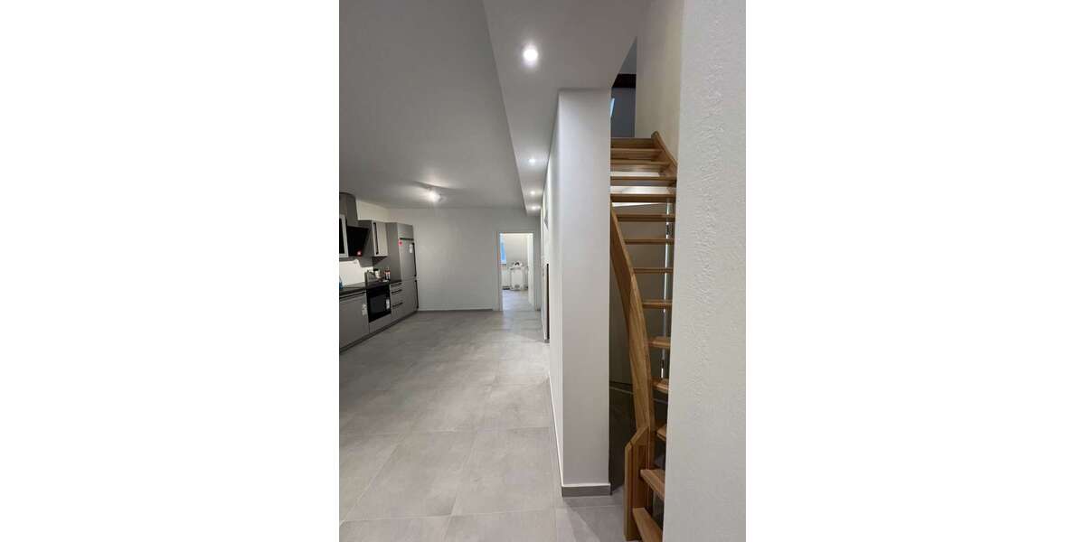 Wohnung zum Mieten in Hannover 1.950 € 125 m² 5 zimmer