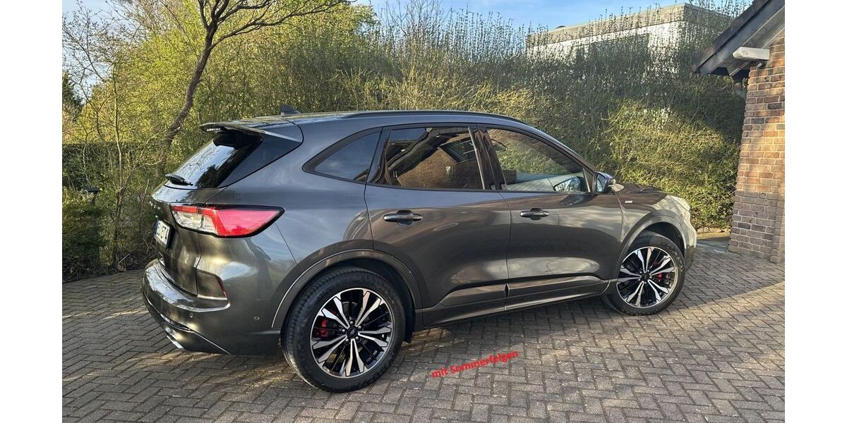 Ford Kuga 113.000 km 24.700 &euro; Bad Münstereifel 53902