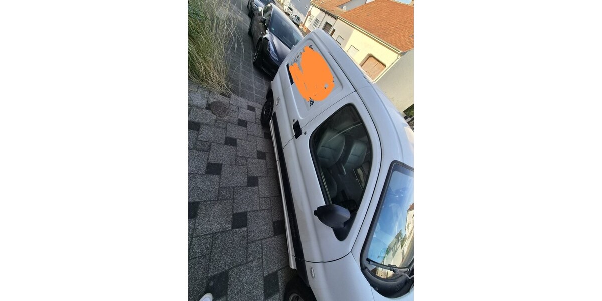 Citroen Berlingo 198.600 km 1.999 &euro; Graben-Neudorf 76676