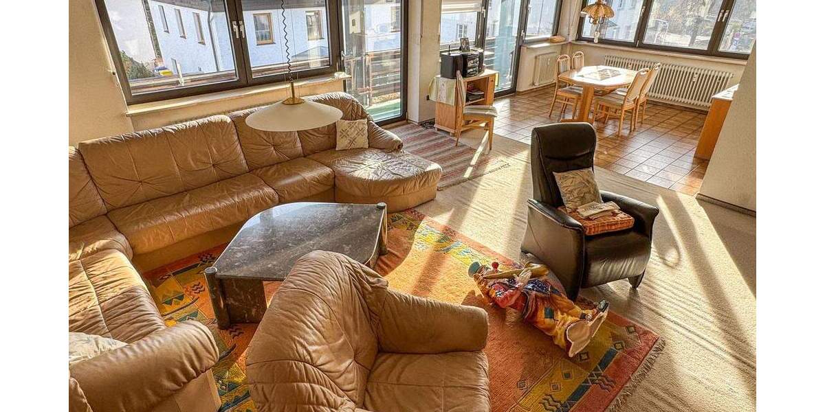 Etagenwohnung Burgkirchen an der Alz Burgkirchen - 3 Zimmer, 116 m&sup2;, 320.000&euro; | Angebot:24863659