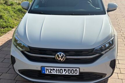 VW Taigo 23.889 km 16.400 &euro; Sörgenloch 55270