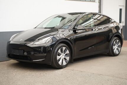 Tesla Model Y 31.879 km 38.550 € Mönchengladbach 41236